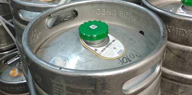 Разливное пиво оптом: особенности и преимущества