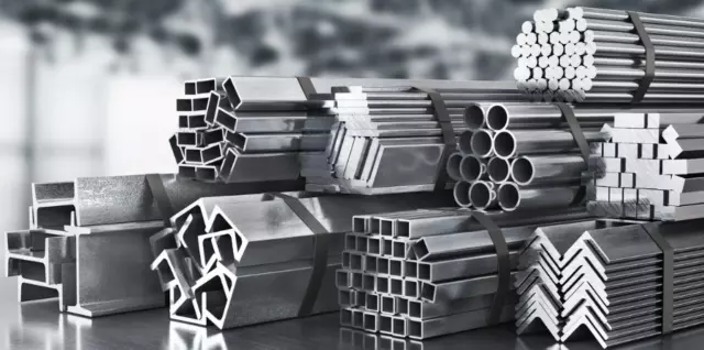 «ОптБазаМеталла» — это надёжный поставщик металлопроката в Москве и Санкт-Петербурге, который удовлетворяет потребности как оптовых, так и розничных клиентов.